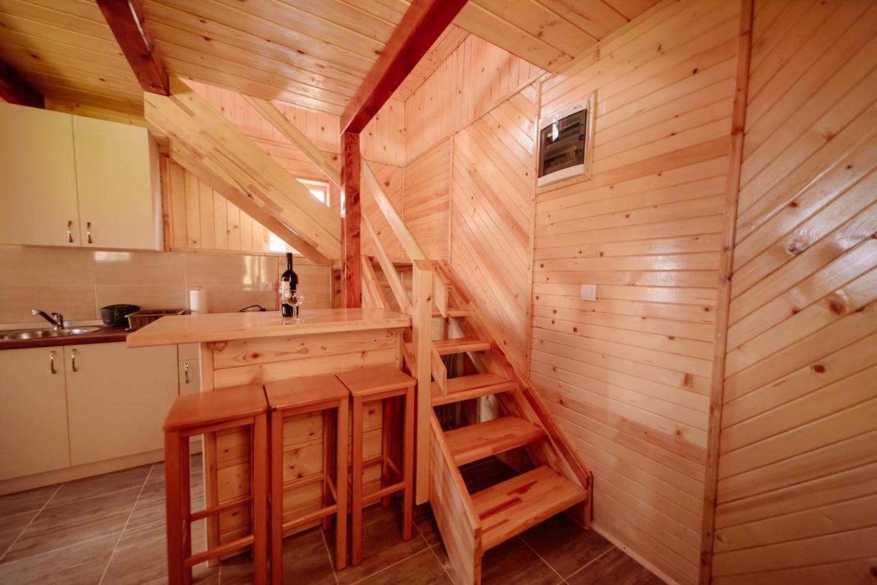 Bakalovina House Apartment Nova Varos Bagian luar foto